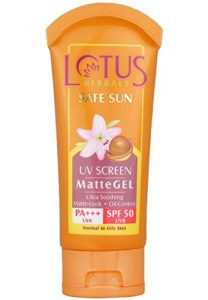 Lotus Herbals Safe Sun 3-in-1 Matte-Look Daily Sun Block Pa+++ SPF-40: All skin types except sensitive skin