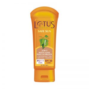 Lotus Herbals Safe Sun 3-in-1 Matte-Look Daily Sun Block Pa+++ SPF-40: All skin types except sensitive skin