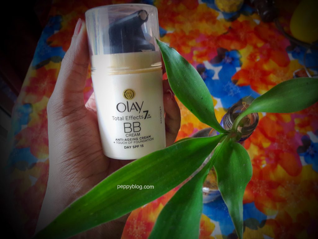 Olay Total effects Touch of foundation