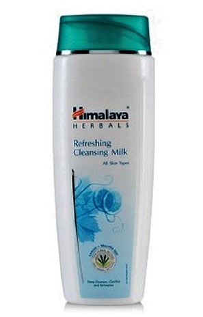 Himalaya Herbals Refreshing Cleansing Milk
