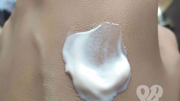 Biotique Bio Sandalwood Ultra Soothing Face Lotion Spf 50+ Sunscreen Review