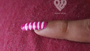 nail art design using tape