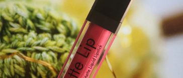 swiss beauty matte me lipstick review