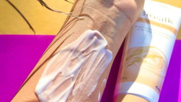 biosilk moisturising cream review